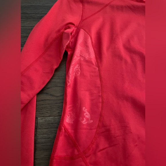 Ski sweater size small - Picture 2 of 3